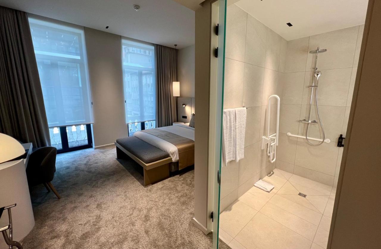 Opo Hotel Брюссель Экстерьер фото