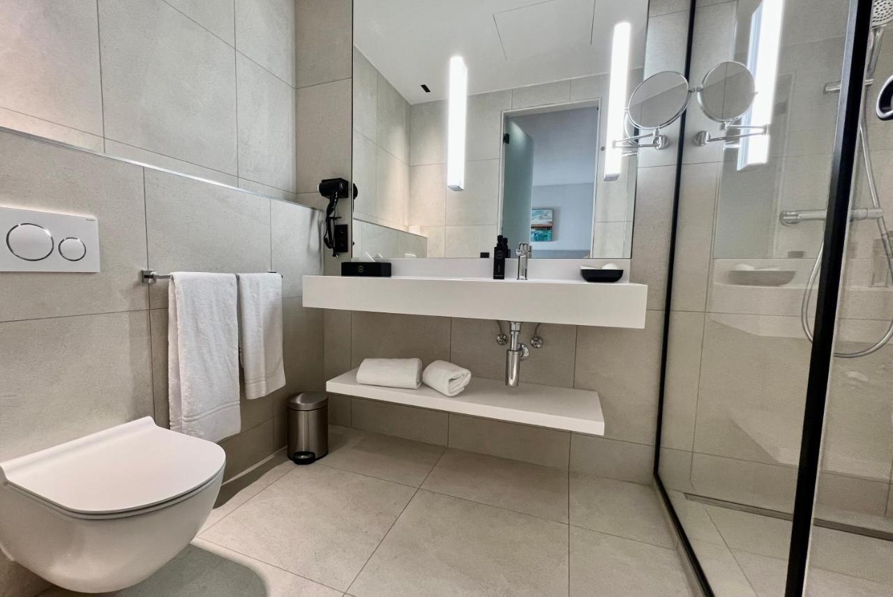 Opo Hotel Брюссель Экстерьер фото