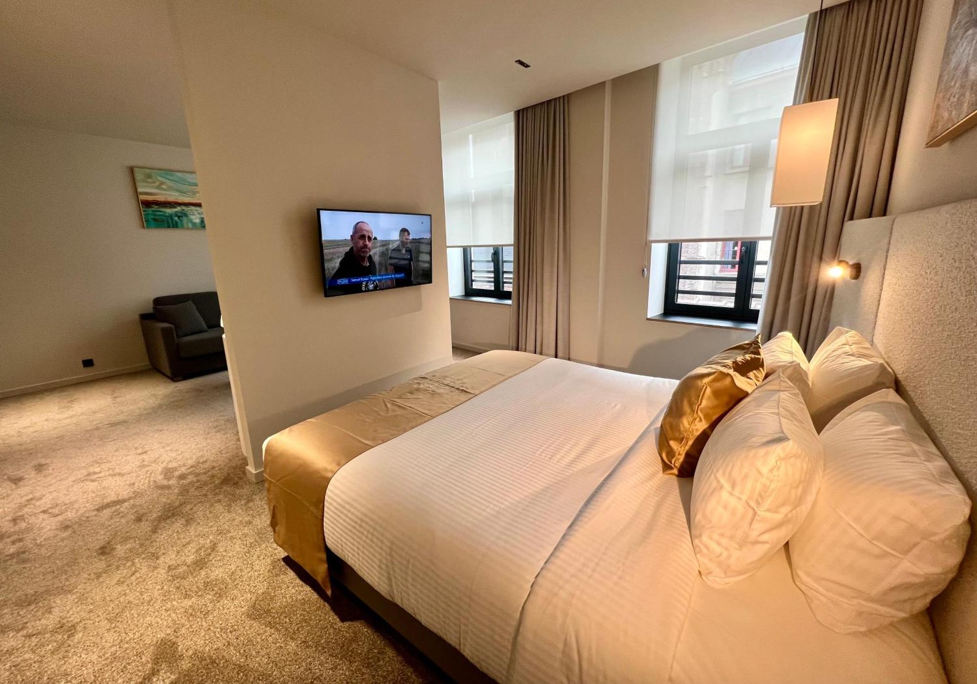 Opo Hotel Брюссель Экстерьер фото
