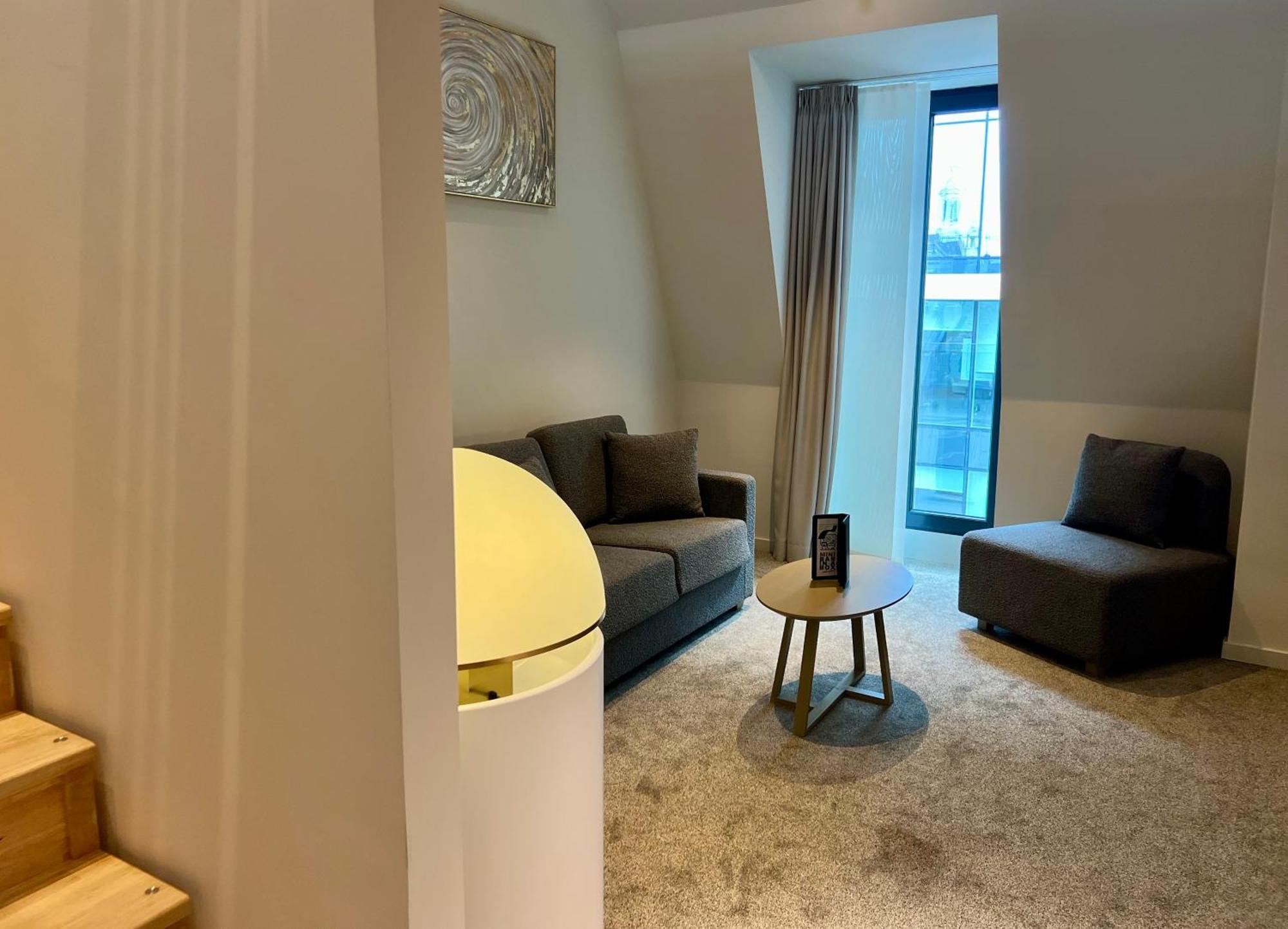 Opo Hotel Брюссель Экстерьер фото